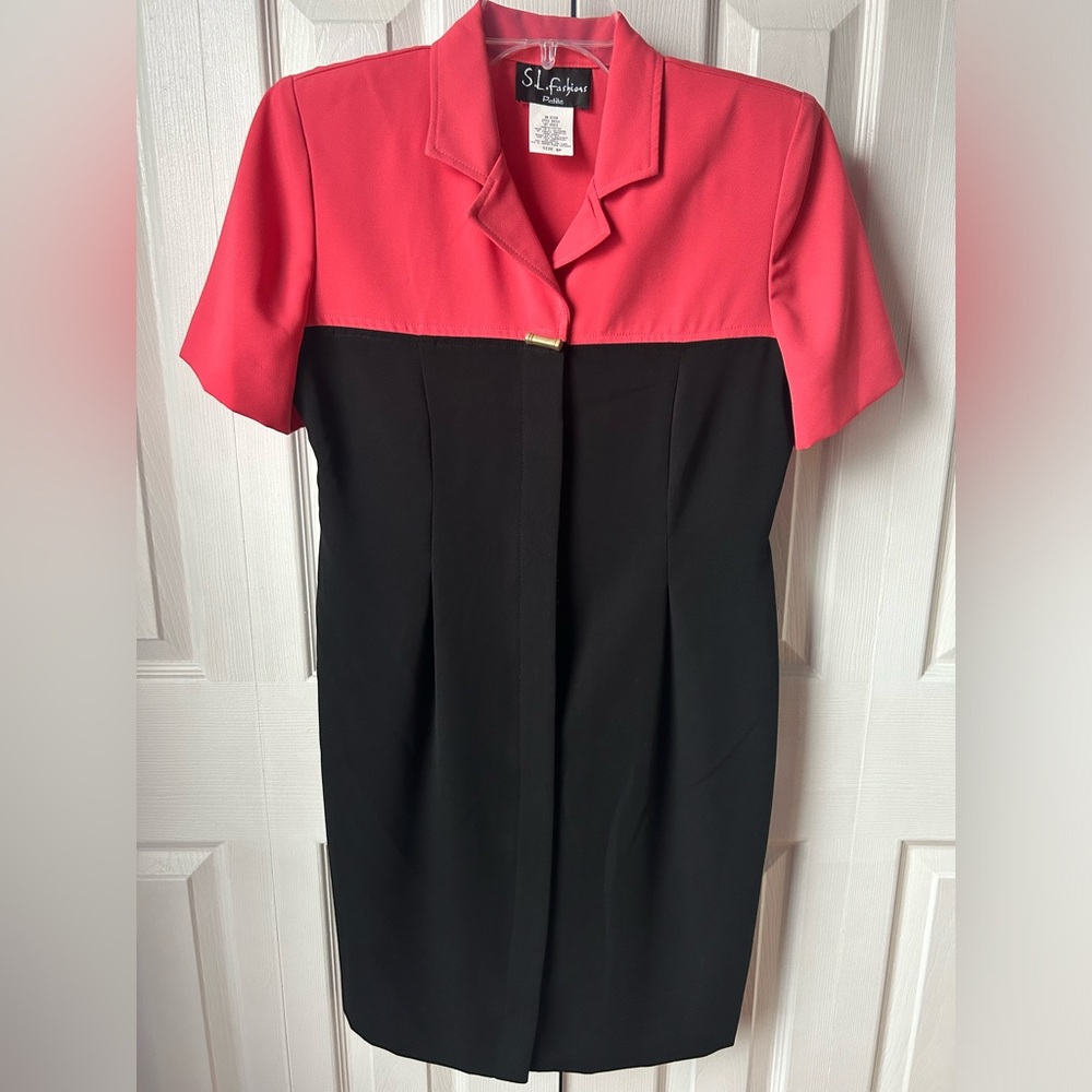 Vintage salmon pink/black button down dress NWOT - size 6P